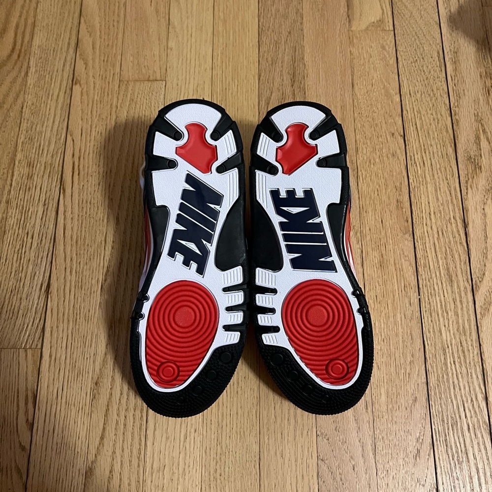 Nike Air Force 3 Low SP
Nigo White (OGIN Version) - Picture 3 of 5